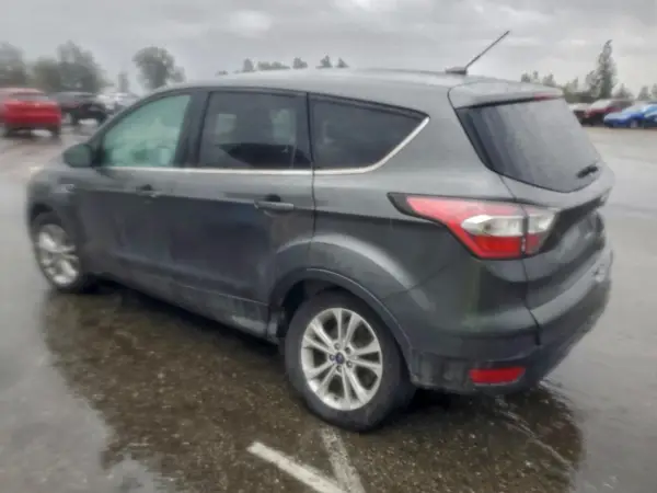 1FMCU0G95HUA82832 2017 FORD ESCAPE - Image 2