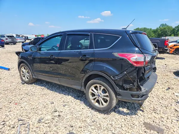 1FMCU0G95HUB20060 2017 FORD ESCAPE - Image 2