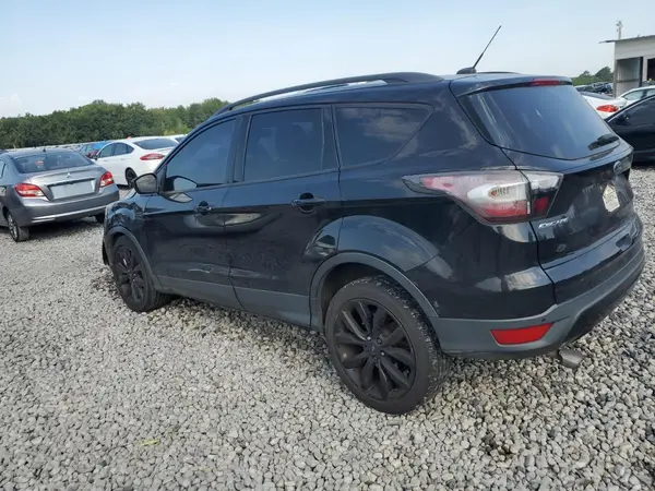 1FMCU0G95HUB26330 2017 FORD ESCAPE - Image 2