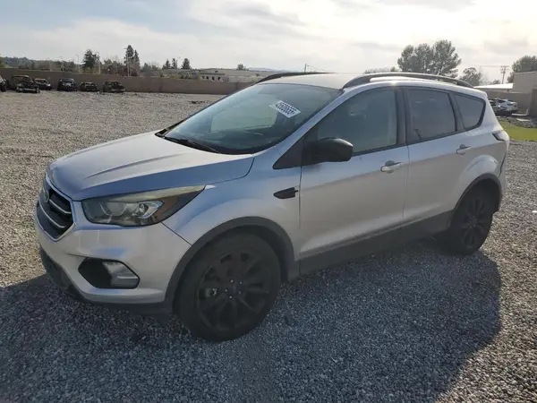 1FMCU0G95HUB29891 2017 FORD ESCAPE - Image 1