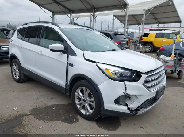 1FMCU0G95HUB53575 2017 FORD ESCAPE - Image 1