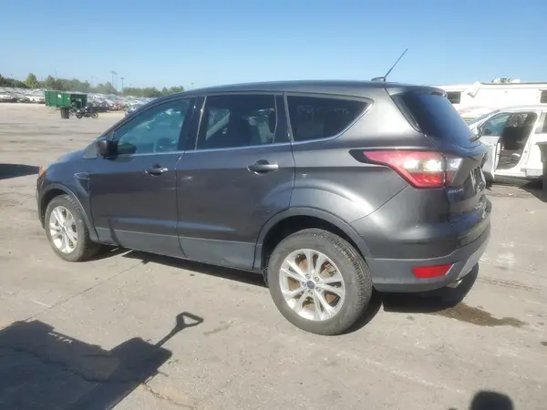 1FMCU0G95HUC52168 2017 FORD ESCAPE - Image 2