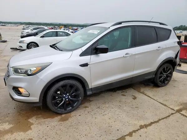 1FMCU0G95HUC72646 2017 FORD ESCAPE - Image 1