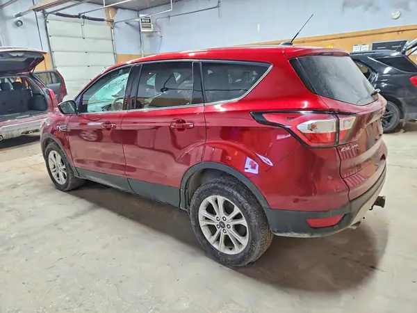 1FMCU0G95HUD52786 2017 FORD ESCAPE - Image 2