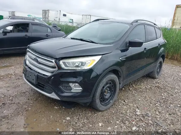 1FMCU0G95HUE26854 2017 FORD ESCAPE - Image 2