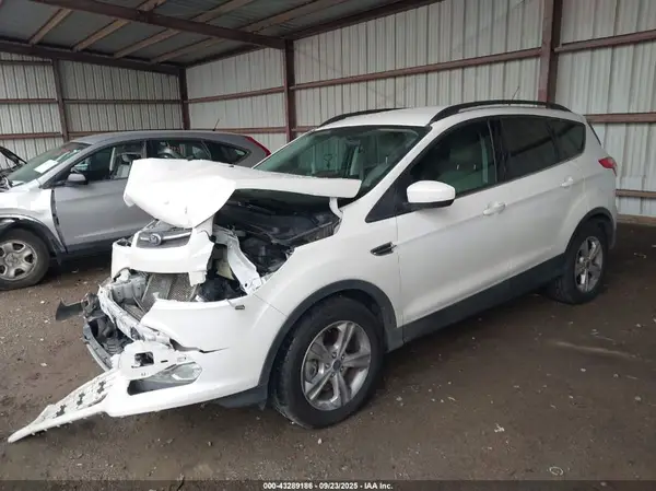 1FMCU0G96GUB81965 2016 FORD ESCAPE - Image 2