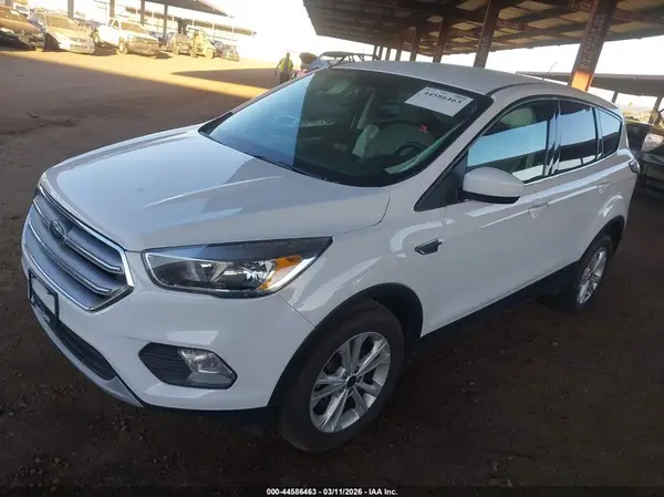 1FMCU0G96HUB46389 2017 FORD ESCAPE - Image 2