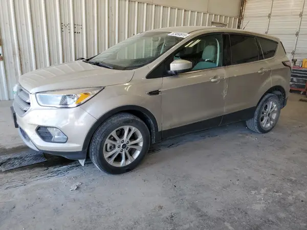 1FMCU0G96HUC10415 2017 FORD ESCAPE - Image 1