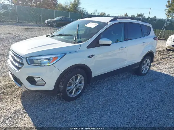 1FMCU0G96HUC47710 2017 FORD ESCAPE - Image 2