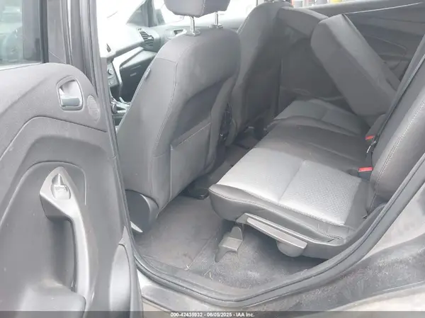 1FMCU0G96HUC97362 2017 FORD ESCAPE - Image 8