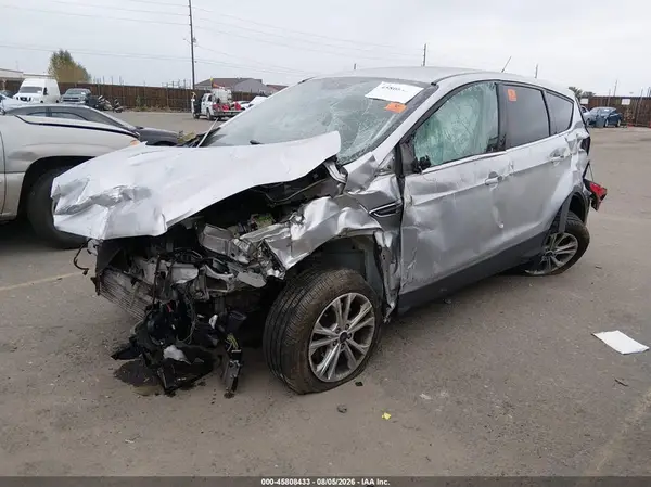 1FMCU0G96HUE02045 2017 FORD ESCAPE - Image 2