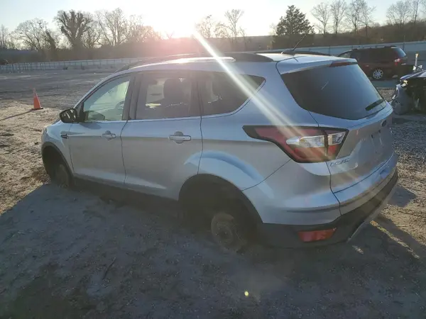 1FMCU0G96JUB62579 2018 FORD ESCAPE - Image 2