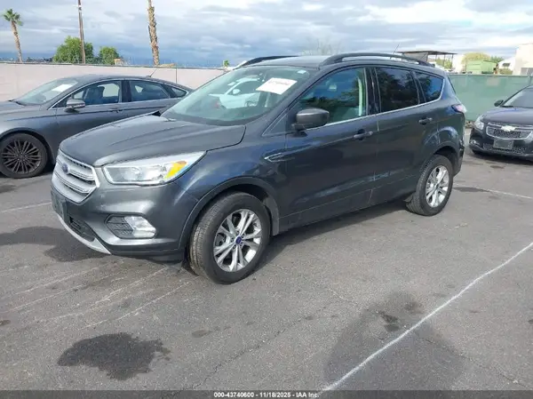 1FMCU0G96JUC63542 2018 FORD ESCAPE - Image 2