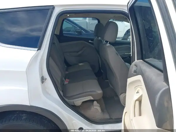 1FMCU0G97GUA21464 2016 FORD ESCAPE - Image 8
