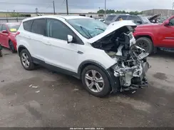 1FMCU0G97GUA32125 2016 FORD ESCAPE