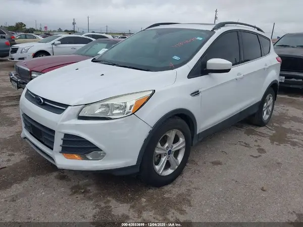 1FMCU0G97GUA52598 2016 FORD ESCAPE - Image 2