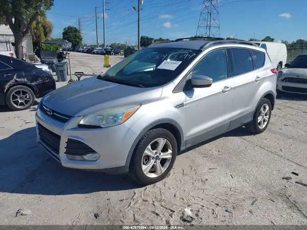 1FMCU0G97GUB03968 2016 FORD ESCAPE - Image 2