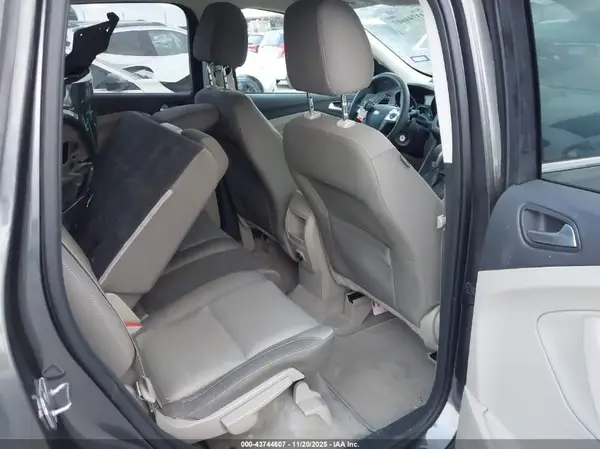 1FMCU0G97GUB23430 2016 FORD ESCAPE - Image 8