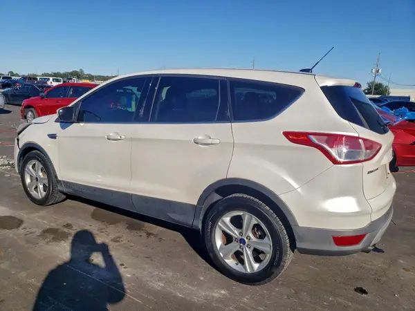 1FMCU0G97GUC10440 2016 FORD ESCAPE - Image 2