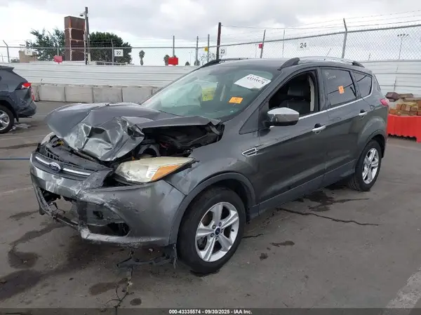 1FMCU0G97GUC12284 2016 FORD ESCAPE - Image 2