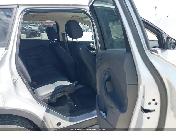 1FMCU0G97GUC38660 2016 FORD ESCAPE - Image 8