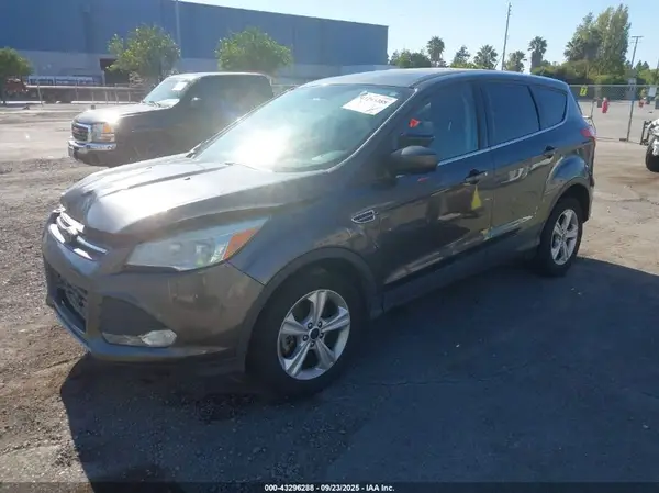1FMCU0G97GUC45804 2016 FORD ESCAPE - Image 2