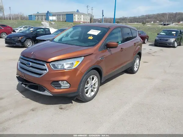 1FMCU0G97HUA28870 2017 FORD ESCAPE - Image 2