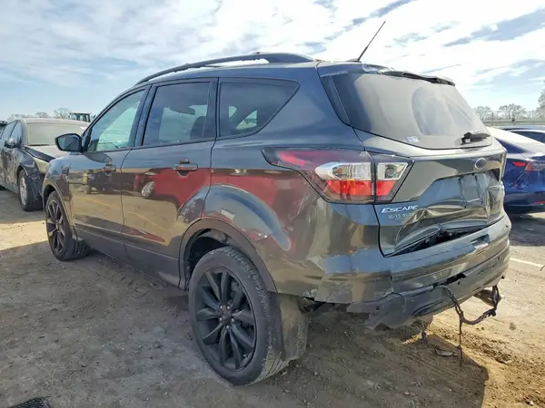 1FMCU0G97HUA49492 2017 FORD ESCAPE - Image 2