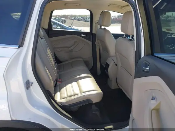 1FMCU0G97HUB79627 2017 FORD ESCAPE - Image 8
