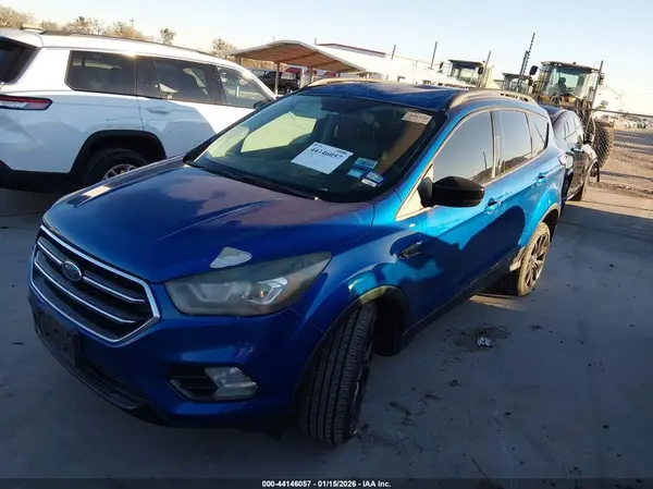 1FMCU0G97HUD40445 2017 FORD ESCAPE - Image 2