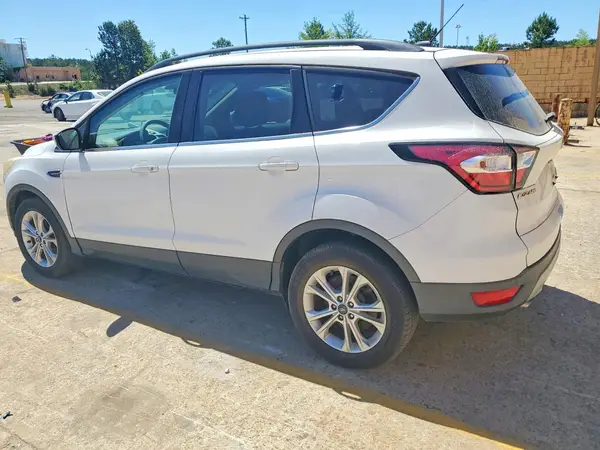 1FMCU0G97HUD78242 2017 FORD ESCAPE - Image 2