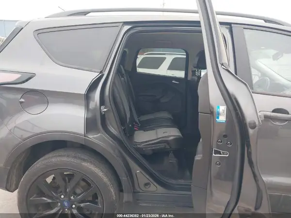 1FMCU0G97HUE24197 2017 FORD ESCAPE - Image 8