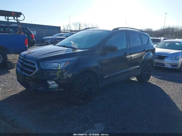 1FMCU0G97HUE65736 2017 FORD ESCAPE - Image 2