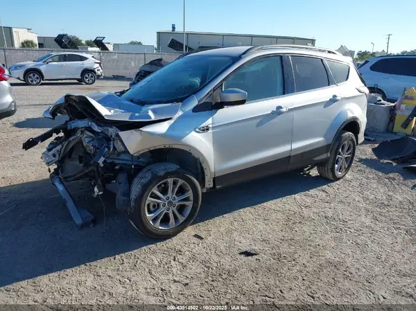 1FMCU0G97HUF02249 2017 FORD ESCAPE - Image 2