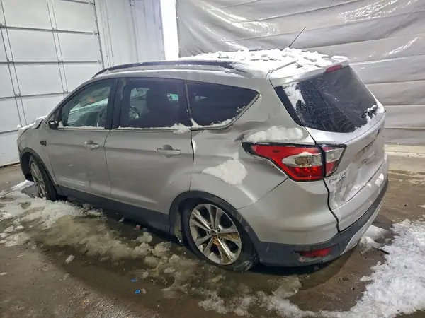1FMCU0G97JUC13605 2018 FORD ESCAPE - Image 2