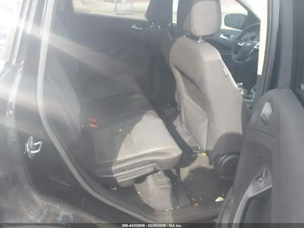 1FMCU0G98GUA35261 2016 FORD ESCAPE - Image 8