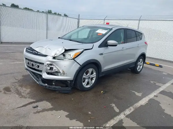 1FMCU0G98GUT13170 2016 FORD ESCAPE - Image 2