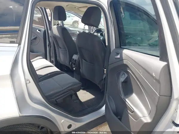 1FMCU0G98HUA29235 2017 FORD ESCAPE - Image 8