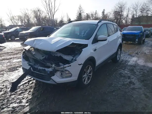 1FMCU0G98HUA38288 2017 FORD ESCAPE - Image 2