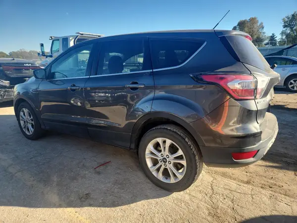 1FMCU0G98HUA51753 2017 FORD ESCAPE - Image 2