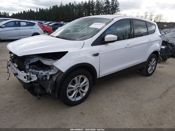 1FMCU0G98HUA63451 2017 FORD ESCAPE - Image 2