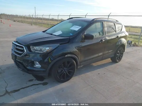 1FMCU0G98HUB01714 2017 FORD ESCAPE - Image 2