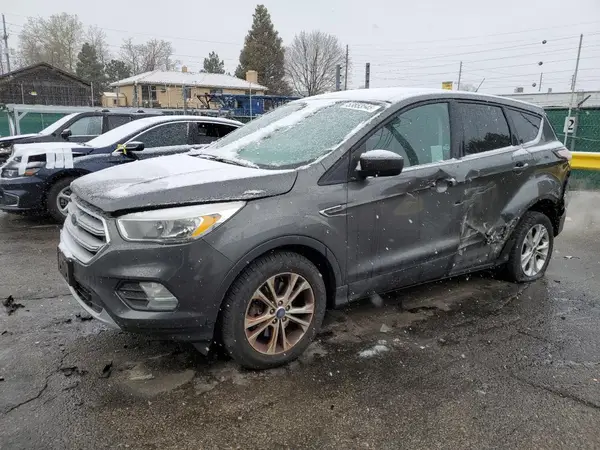 1FMCU0G98HUB04712 2017 FORD ESCAPE - Image 1