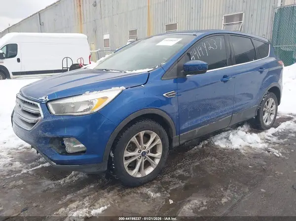1FMCU0G98HUB84352 2017 FORD ESCAPE - Image 2