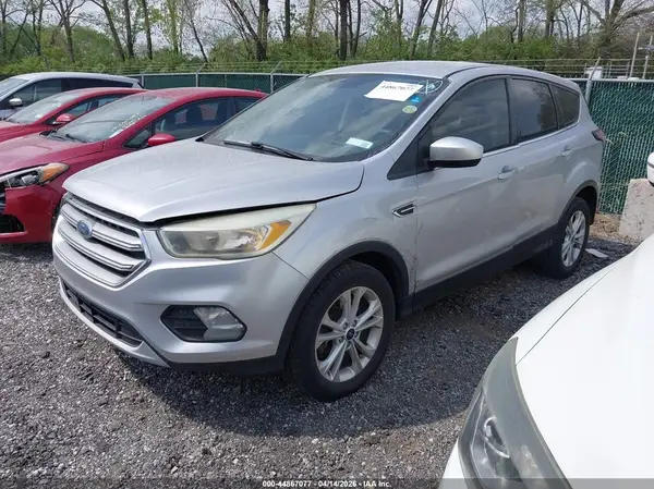 1FMCU0G98HUC04793 2017 FORD ESCAPE - Image 2