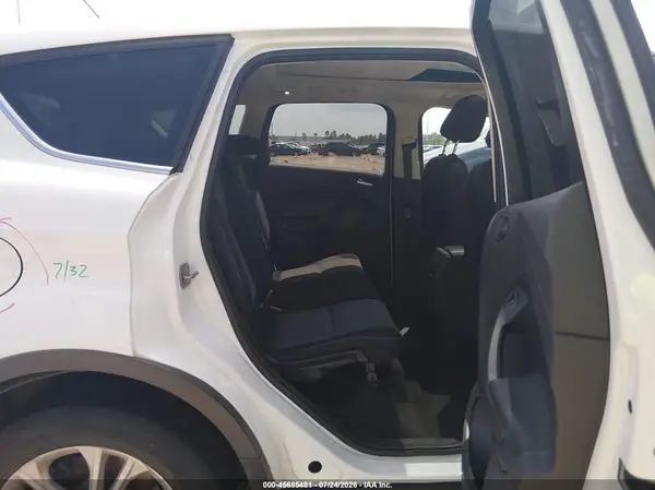 1FMCU0G98HUC96522 2017 FORD ESCAPE - Image 8