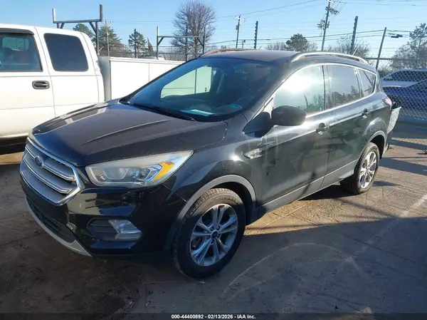 1FMCU0G98HUE05352 2017 FORD ESCAPE - Image 2