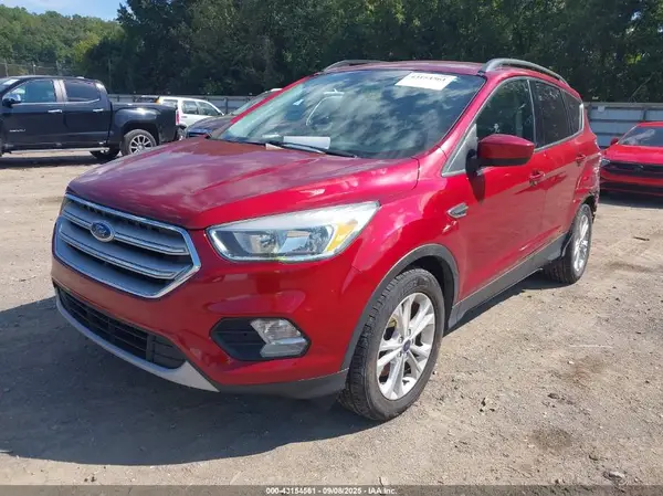 1FMCU0G98JUB48831 2018 FORD ESCAPE - Image 2