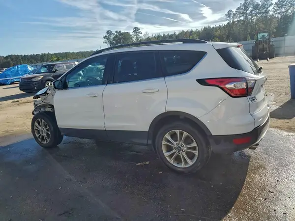 1FMCU0G99HUA46464 2017 FORD ESCAPE - Image 2