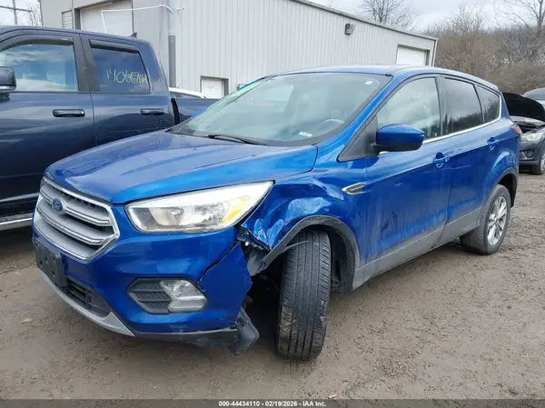 1FMCU0G99HUA79903 2017 FORD ESCAPE - Image 2